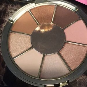Tarte be you naturally eyeshadow pallete